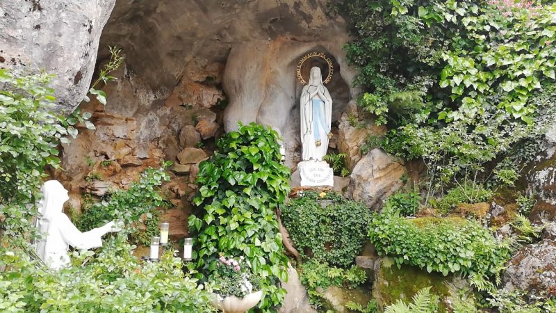 Grotta di Laurdes-Santuario di Fontanelle